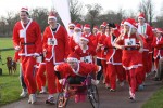 santa-fun-run-bathurst-estate-cirencester