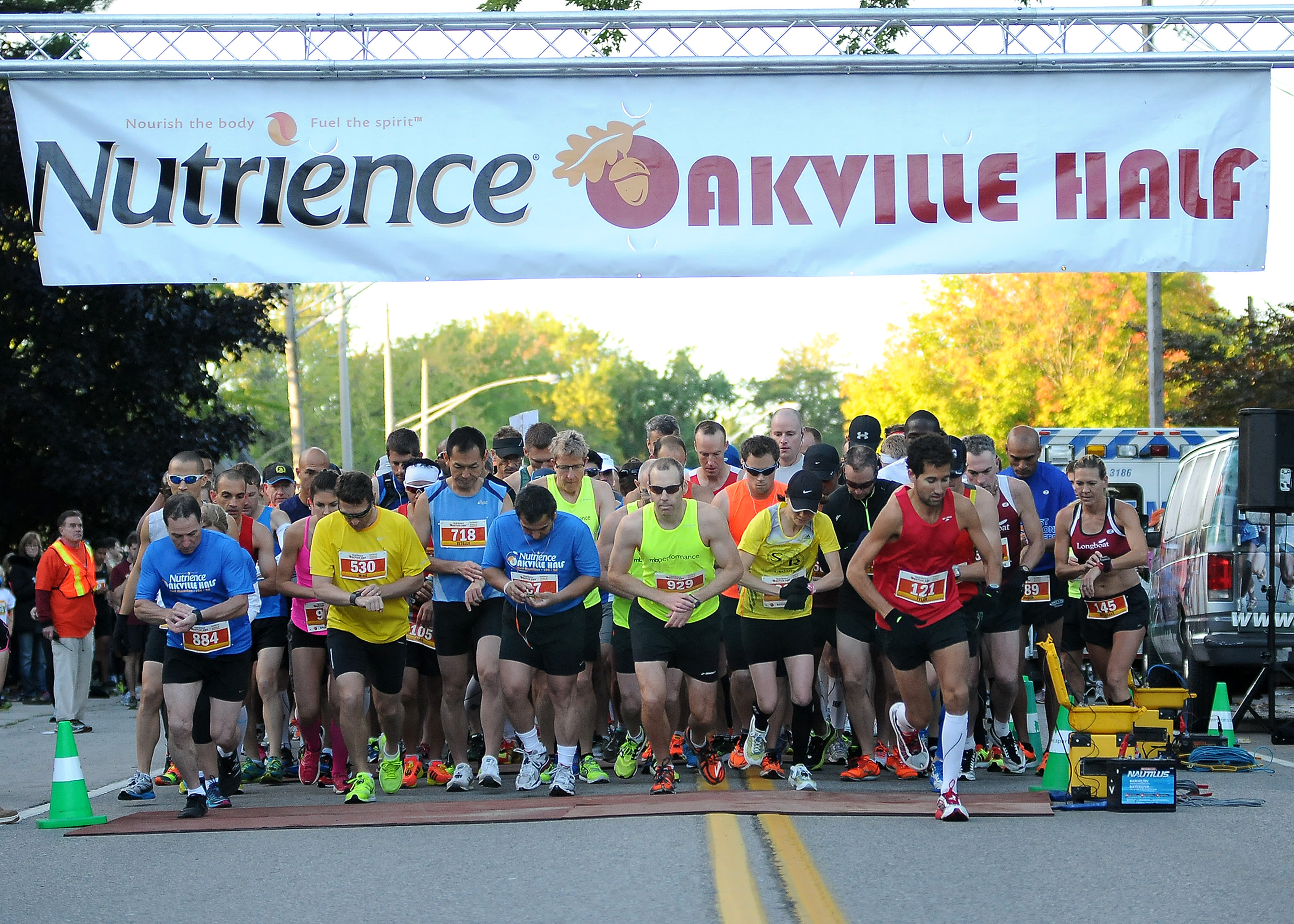 10K, Half Marathon Race ARCHIVED RACE Nutrience Oakville Half Marathon