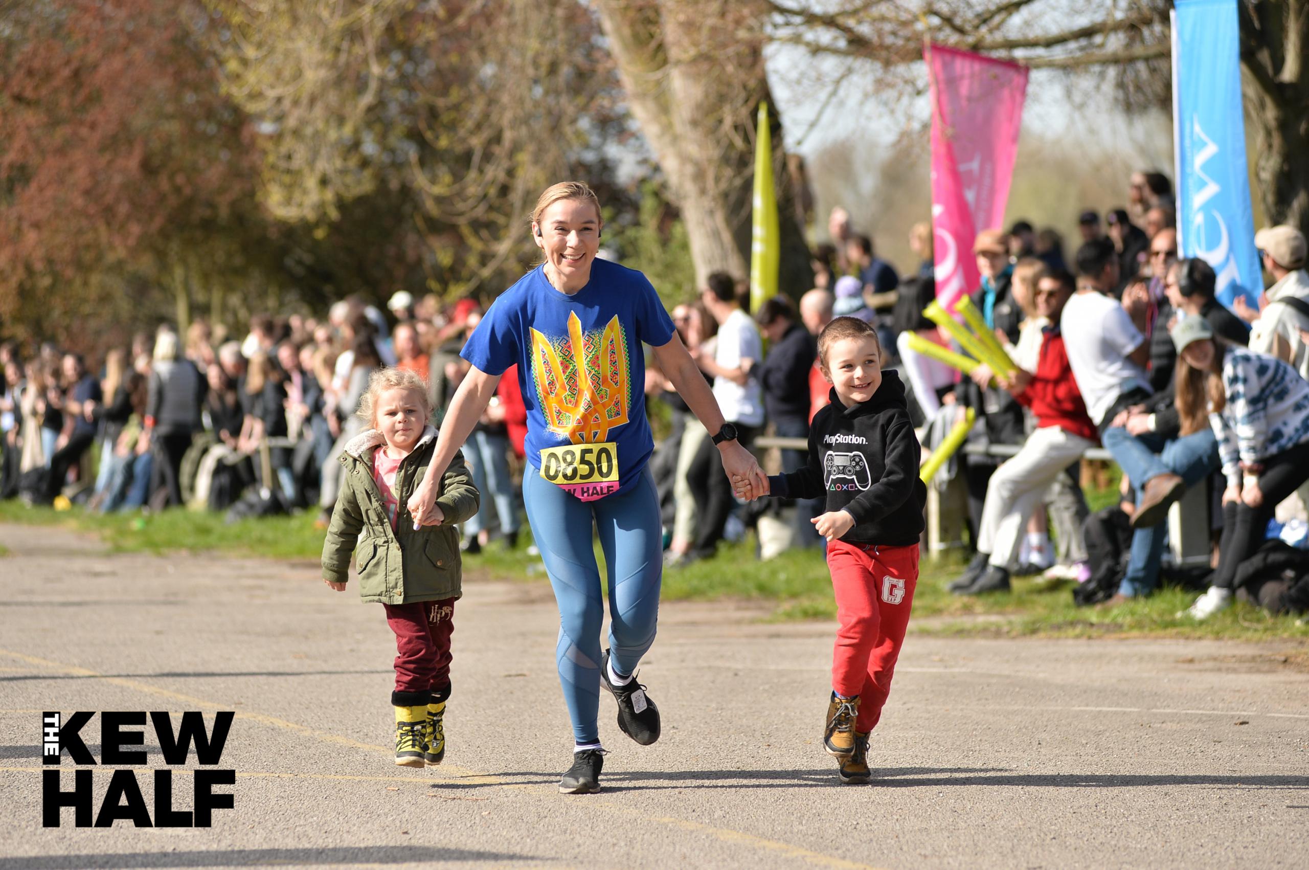 10K Race Kew The Run Royal Botanic Gardens, Kew, London, England, United Kingdom on 01 April