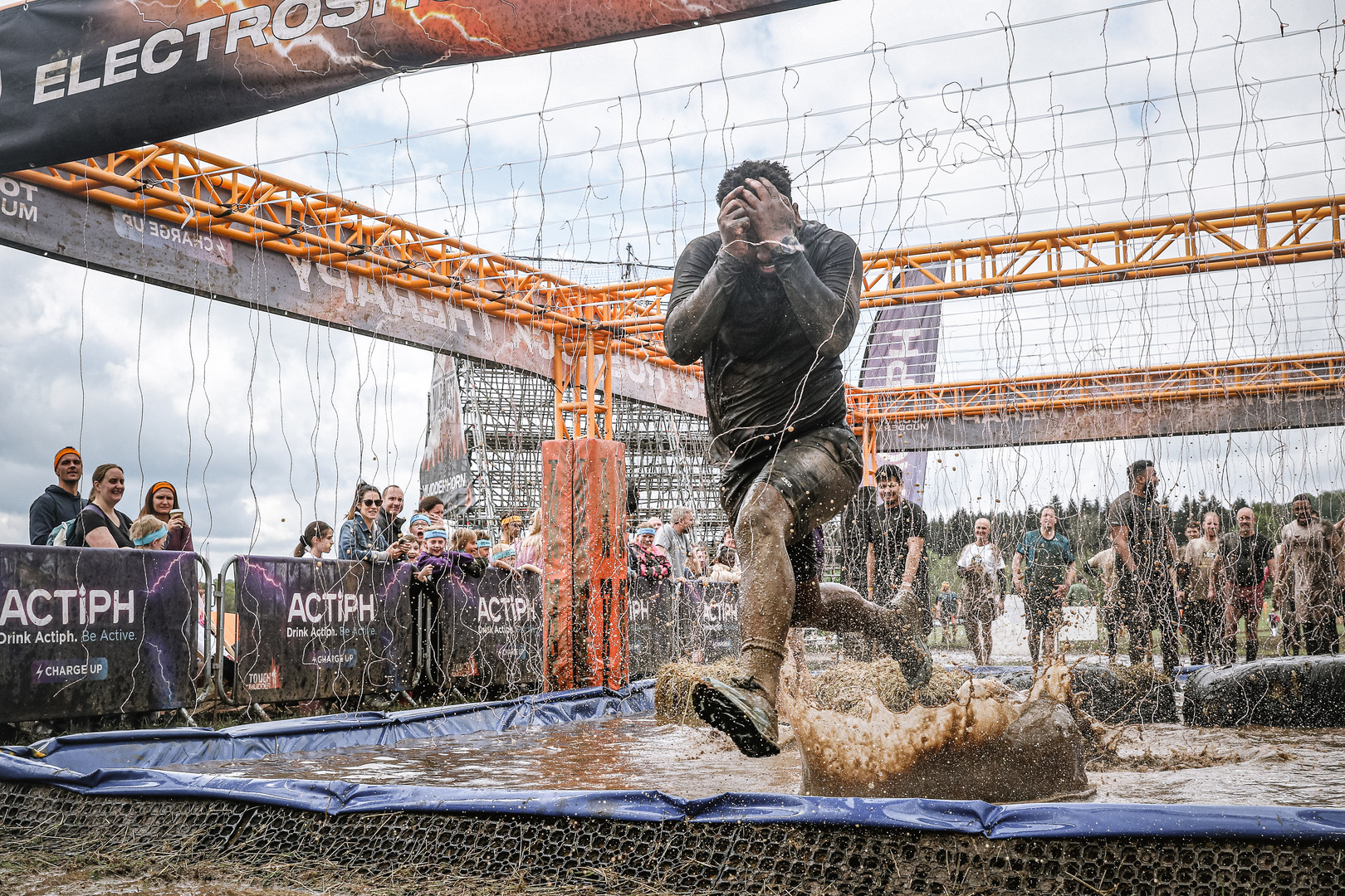 5K Race ARCHIVED RACE Tough Mudder London West Culden Faw Estate, HenleyonThames, England