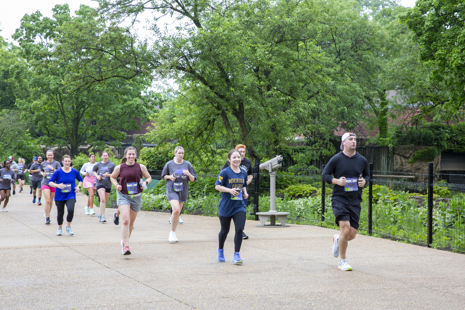 10K, 5K Race Run for the Zoo @ Lincoln Park Zoo, N Cannon Dr At W ...